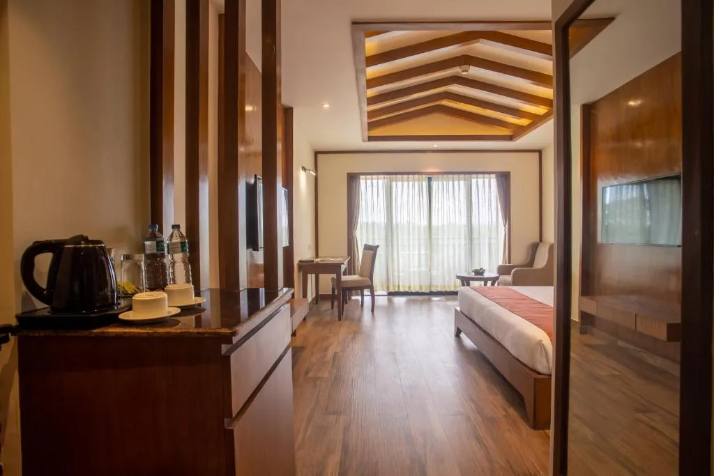Room image 3