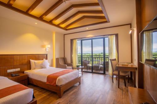 Room image 4
