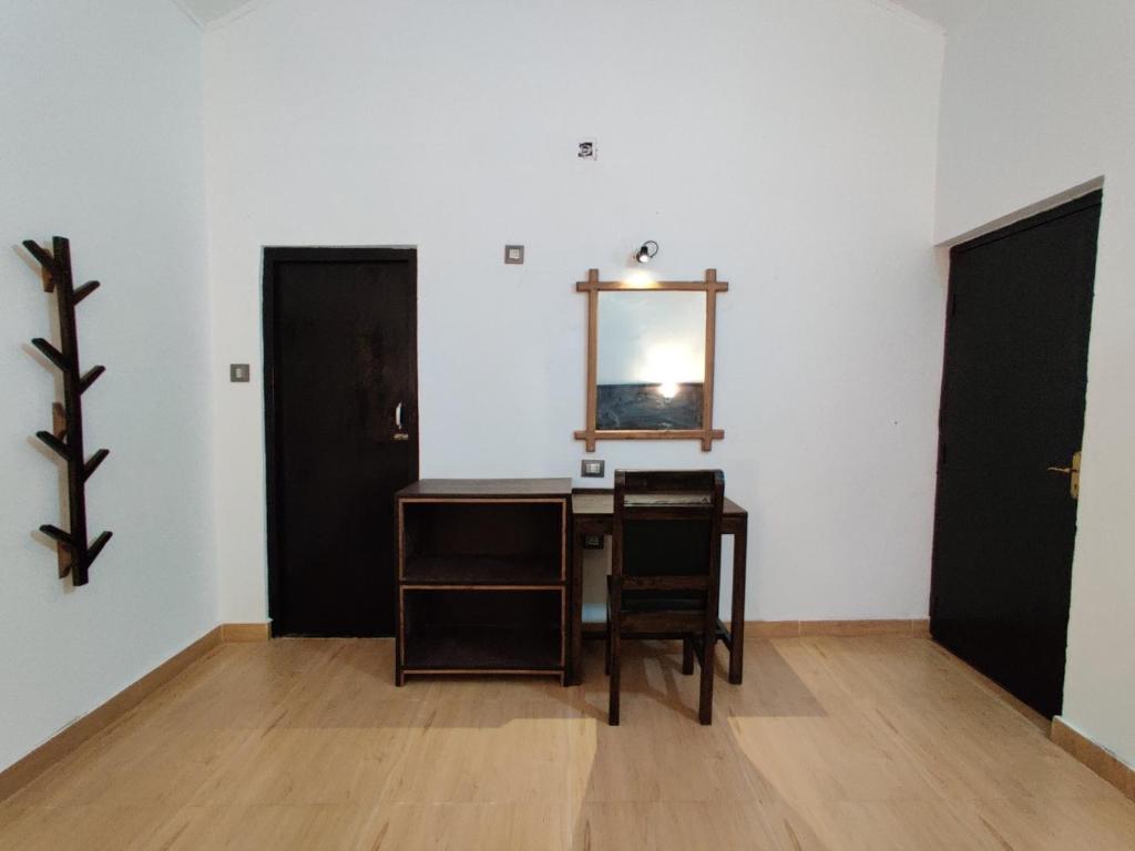 Room image 2